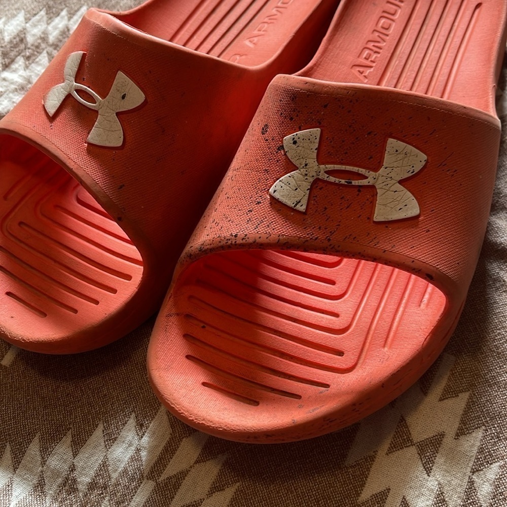 Under Armour Orange Slides size 11 5/$20 - Picture 3 of 3